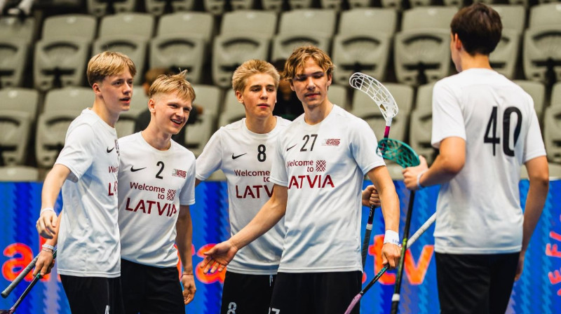 Komanda "Latvija RED". Foto: Floorball in Prague