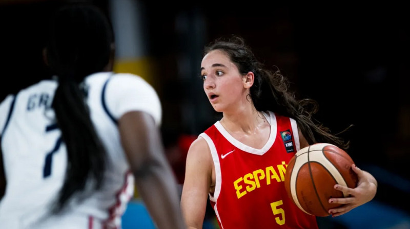 Izabella Ernandesa 2026. gada 19. jūlijā. Foto: FIBA