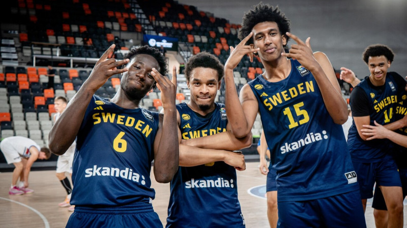 Zviedrijas U20 valstsvienības basketbolisti. Foto: FIBA