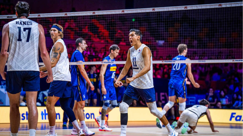 ASV izlases volejbolisti Nāciju līgas ceturtdaļfinālā pret Itālijas valstsvienību. Foto: Volleyballworld.com