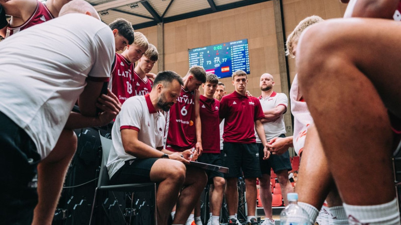 Latvijas U16 izlases galvenais treneris Edijs Šlesers. Foto: LBS