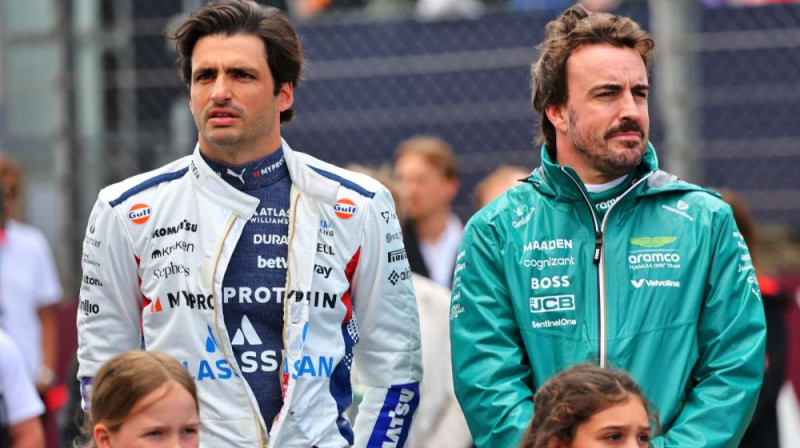 Karloss Sainss un Fernando Alonso. Foto: Motorsport.com