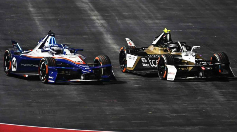 Paskals Vērleins un Antonio Felikss da Košta. Foto: FIA Formula E