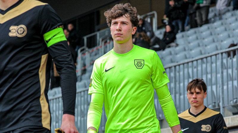 "Valmieras" vārtsargs Haralds Kalniņš. Foto: Jānis Līgats