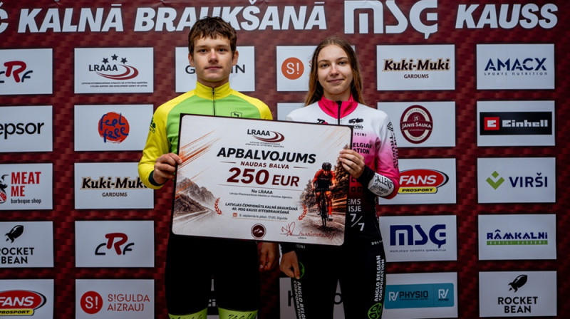 Olivers Šika un Laura Klismete. Foto: Māris Vancevičs/LRF.