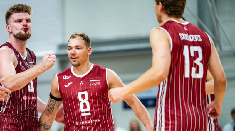 Izlases kapteinis Kristaps Šmits (#8). Foto: Kristaps Platačs, LVF