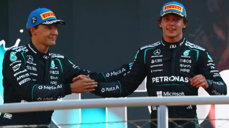 Džordžs Rasels un Kimi Antonelli. Foto: Motorsport.com