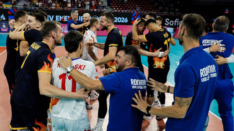 Rumānijas izlases prieki. Foto: CEV