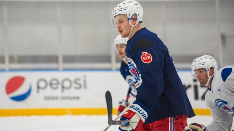 Alberts Šmits Foto: New York Rangers