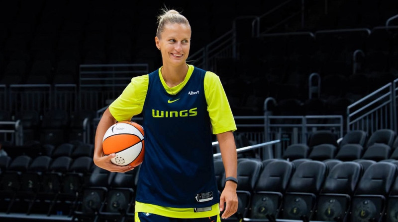 Kitija Laksa. Foto: Dallas Wings