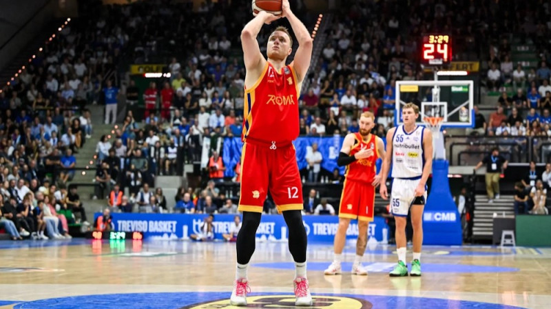 Artūrs Strautiņš, Foto: Lega Basket Serie A