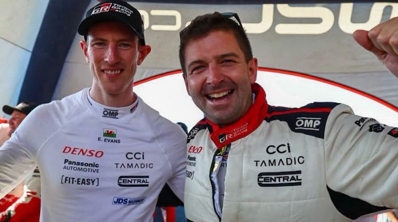 Elfins Evans un Skots Mārtins. Foto: TGR WRC