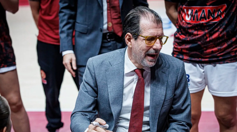 Venēcijas treneris Andrea Macons 2026. gada 15. oktobrī. Foto: EuroCup Women