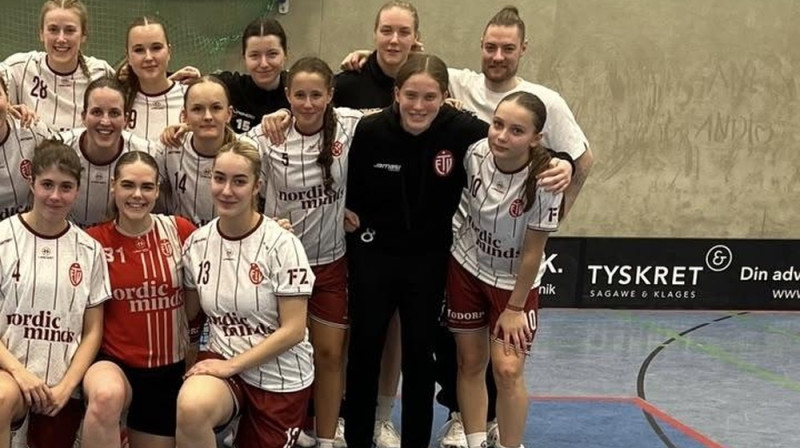"ETV Lady Pirnahhas Hamburg" un Patrīcija Kubuliņa (#10), foto: ETV Piranhhas Hamburg