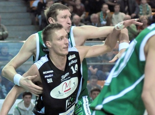 "Baroni" tikai pabaida "Žalgiri"
