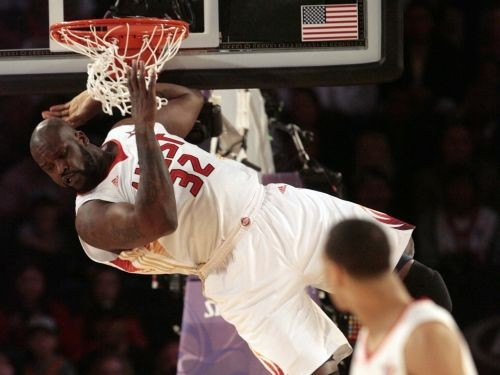 NBA Zvaigžņu spēlē uzvar Rietumi