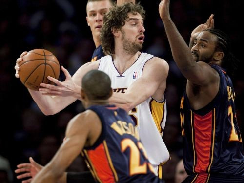 "Warriors" pret ''Lakers'' vēl bez Biedriņa (precizēts)