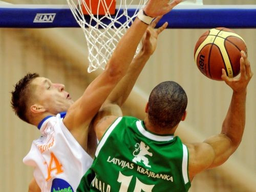 "Barons" un "Valmiera" sadalīs lejasgalu