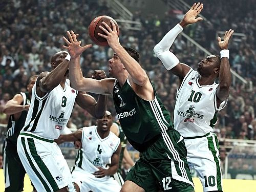 "Panathinaikos" galotnē uzvar "Montepaschi"