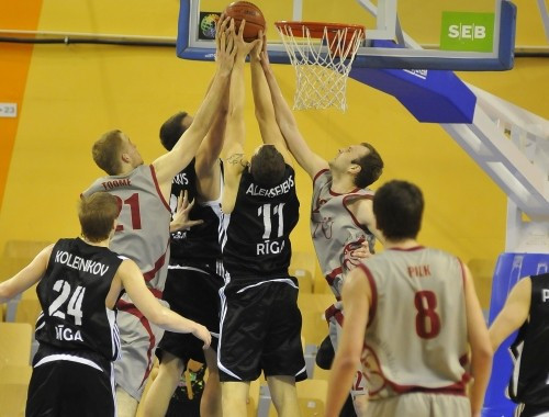 "VEF" iekļūst BBL Izaicinājuma kausa pusfinālā