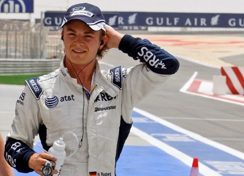 "McLaren" veic pārrunas ar Rosbergu