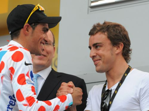 Alonso grib izveidot riteņbraukšanas komandu