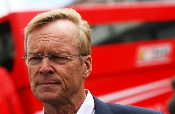 Vatanens neapmierināts ar Moslija nostāju