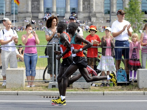 Londonas maratonā uzvar Mutai un Keitani