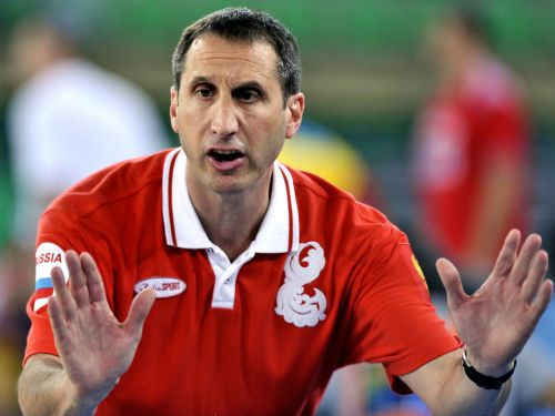 Blats: "Latvijai ir lielisks treneris, bet komanda - līmeni zemāka"