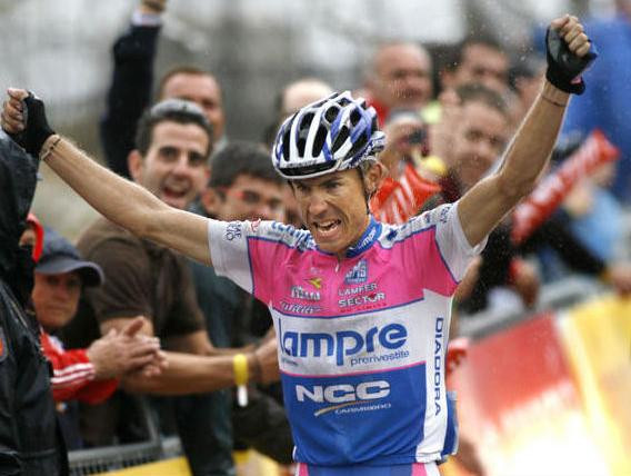 Kunego uzvar smagā "Vuelta" 14. posmā