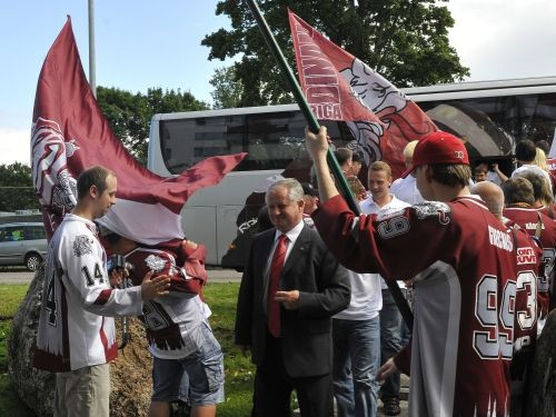 Šuplers: ''Ko darīt? Padzīt treneri?''