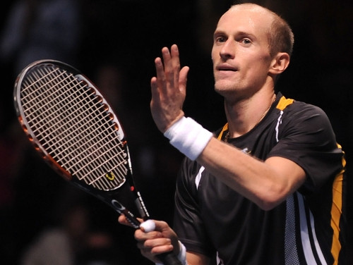 13. reize Davidenko sekmīga – uzvara pār Federeru un vieta finālā