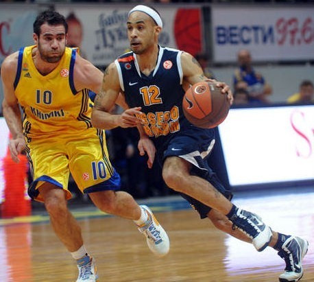 "Khimki" sarūgtina Butautu, "Azovmash" pieveic "Kalev"