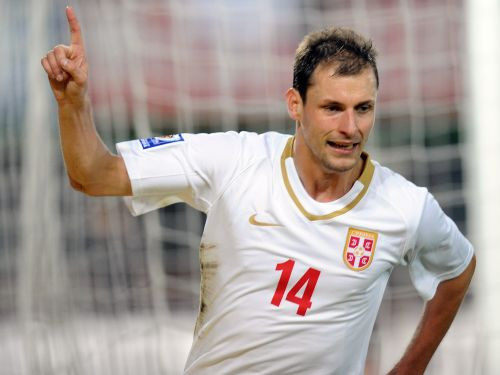 Serbijas izlases uzbrucējs Jovanovičs tuvu pārejai uz ''AC Milan''?