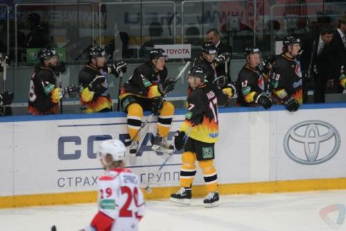 Minskas ''Dinamo'' pārtrauc SKA uzvaru sēriju, Pujacam piespēle