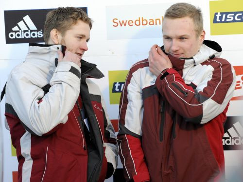 Gudramovičs/Kalniņš pasniedz Latvijai vēl vienu otro vietu Nāciju kausā