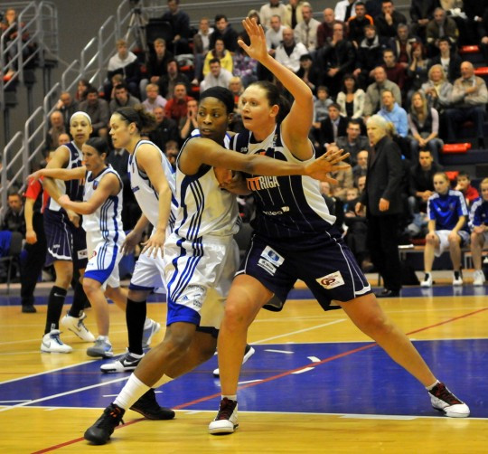 Trešās pakāpes basketbola kontakti