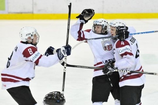 U-18 izlase čempionātu noslēdz ar uzvaru pret Baltkrieviju