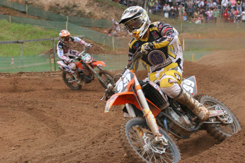Sākas Latvijas čempionāts motokrosā