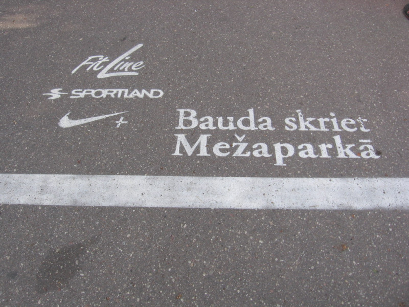 Mežaparkā bauda sportot