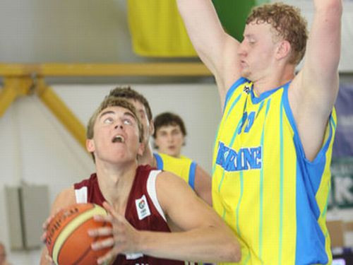 Latvijas U-20 basketbolisti tiksies ar čehiem