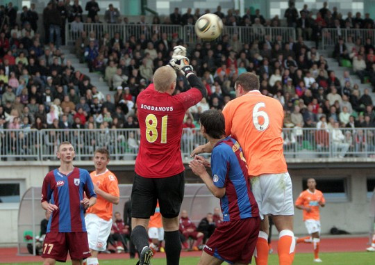 Stadions Jelgavā iesvētīts ar uzvaru pār "Blackpool"