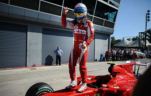Alonso izcīna "Ferrari" pirmo uzvaru kvalifikācijā kopš 2008. gada