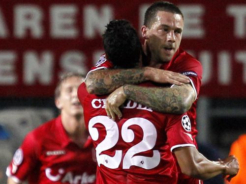 A grupa: "Inter" sāk ar neizšķirtu, pa punktam arī "Tottenham" un "Werder"