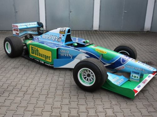 Jebkurš gribētājs var iegādāties Šūmahera ''Benetton-Ford F1 B194-8'' formulu