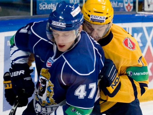 "Amur" 0:7 pret "SKA"