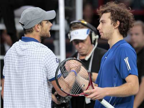 Gulbis sezonu noslēdz ar zaudējumu Rodikam