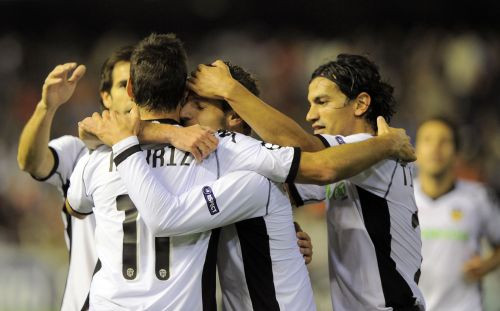 C grupa: ''Manchester United'' un ''Valencia'' spēlēs astotdaļfinālā