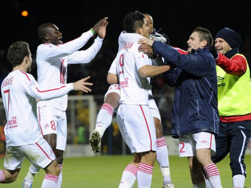 Marseļas "Olympique" paklūp Osērā, "Lille" knapi uzvar pastarīti