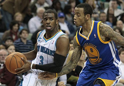 Pie "Warriors" ciemosies Pols un "Hornets"